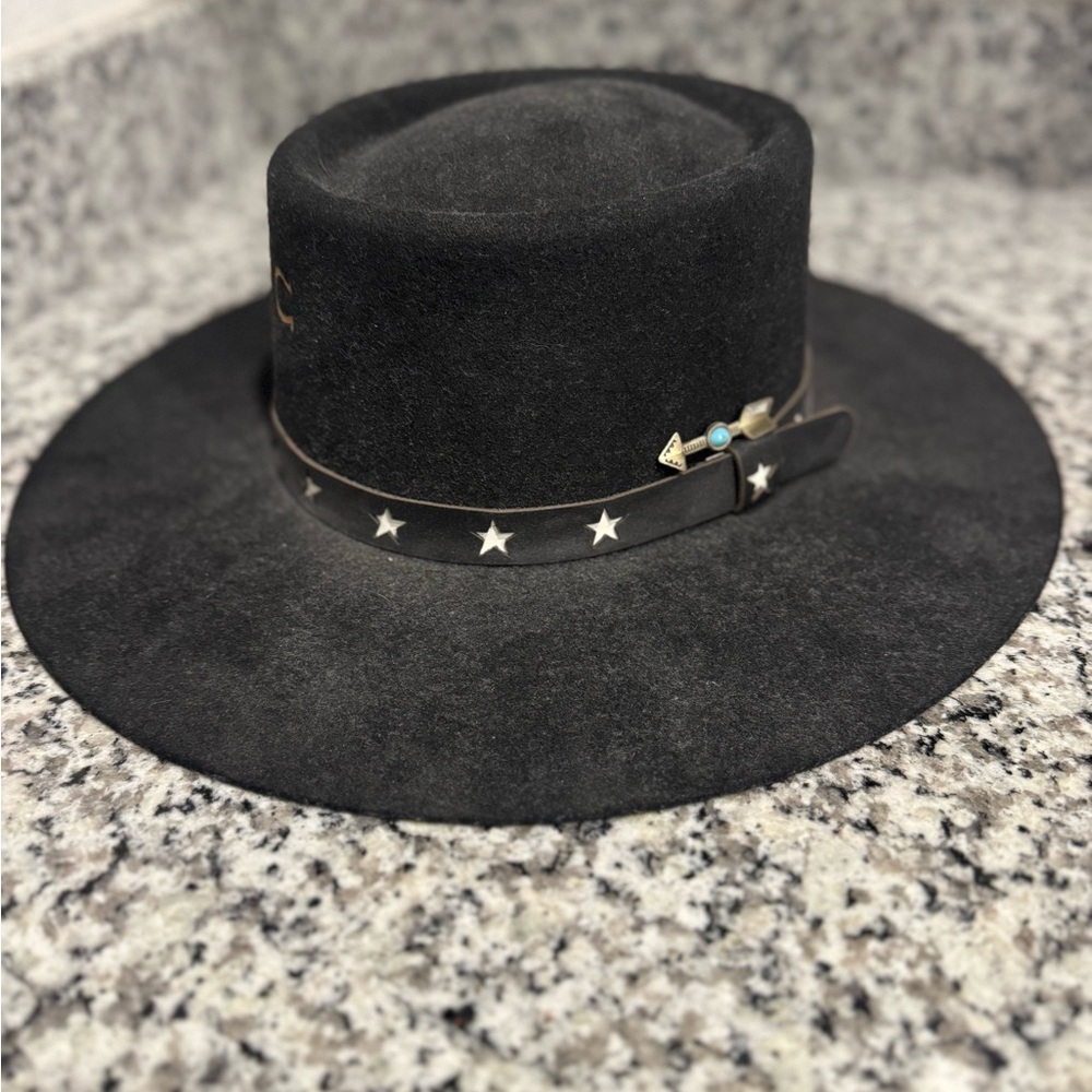 Classic Black Wide-Brim Hat with Suede Texture
